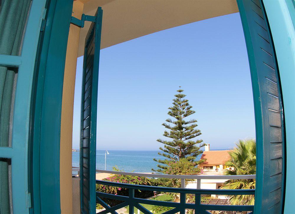 Petra Beach Hotel Limenas Chersonisou Exterior foto